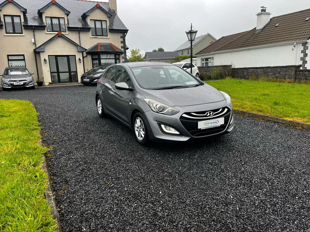 2012 Hyundai i30 1.6 diesel - Image 1