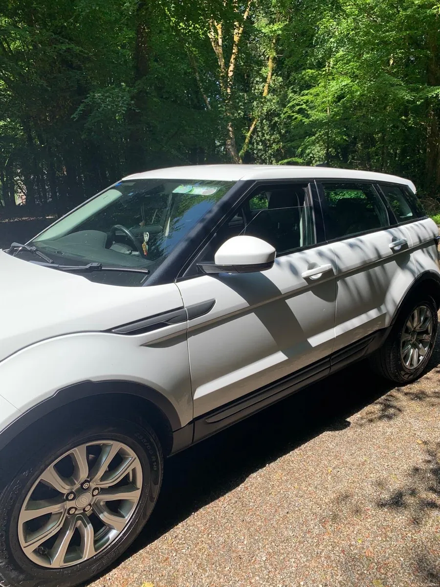 Land Rover Range Rover Evoque 2017 - Image 2