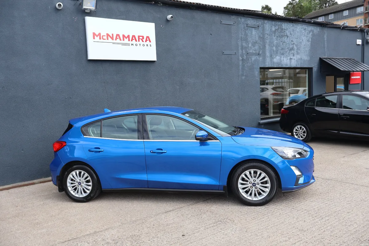 Ford Focus Titanium Only 69,000Km Exceptional! - Image 2