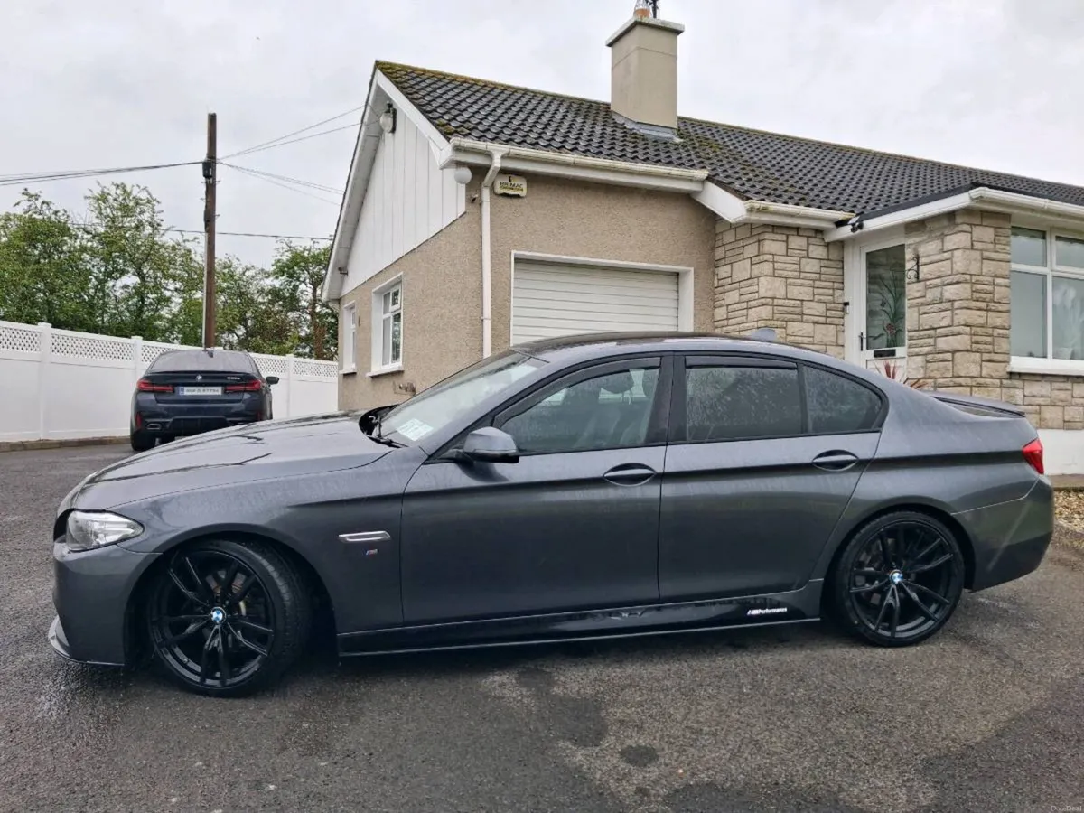 BMW 520 M-Sport - Image 2
