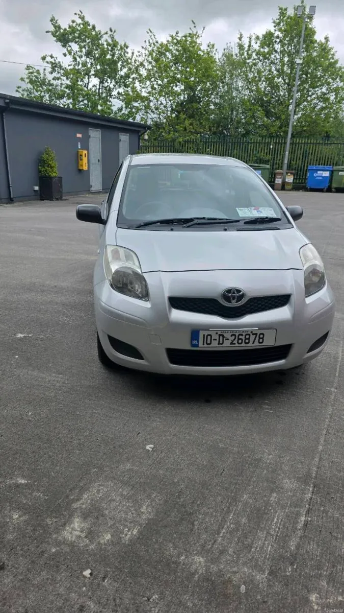 Toyota yaris - Image 1