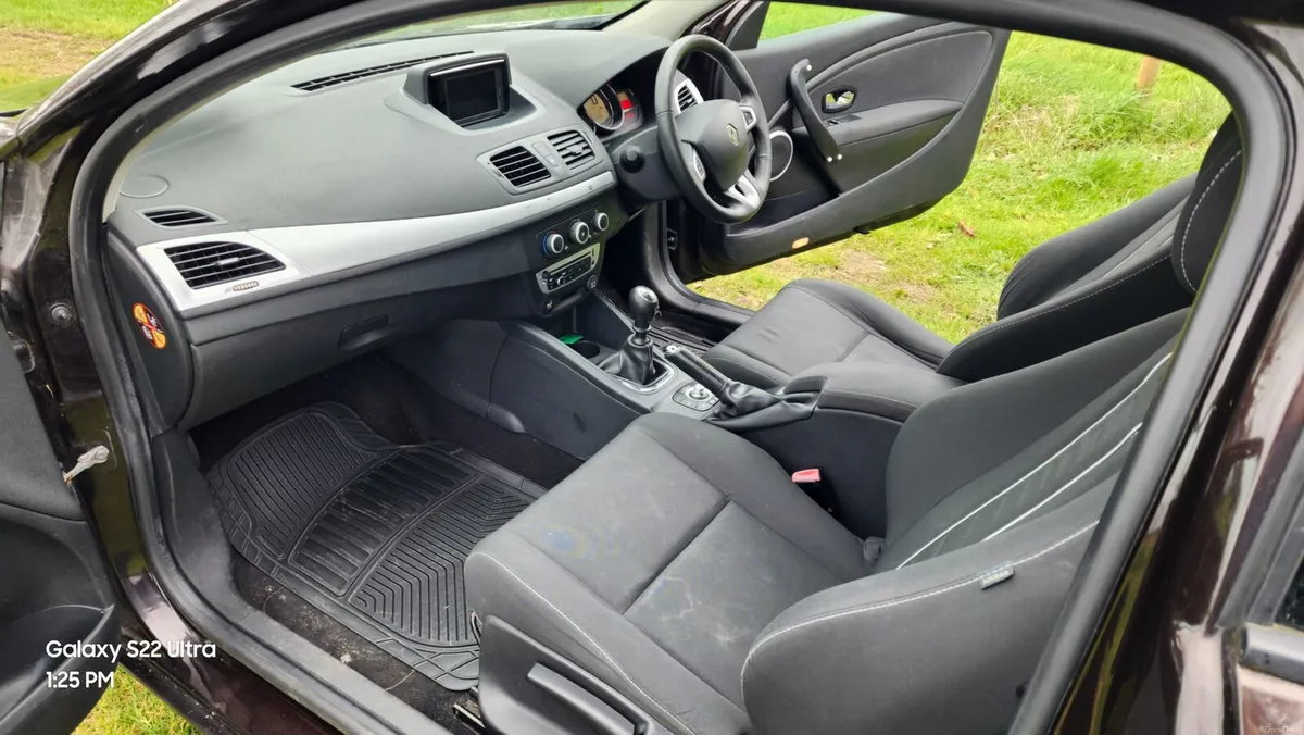 Car - Image 4