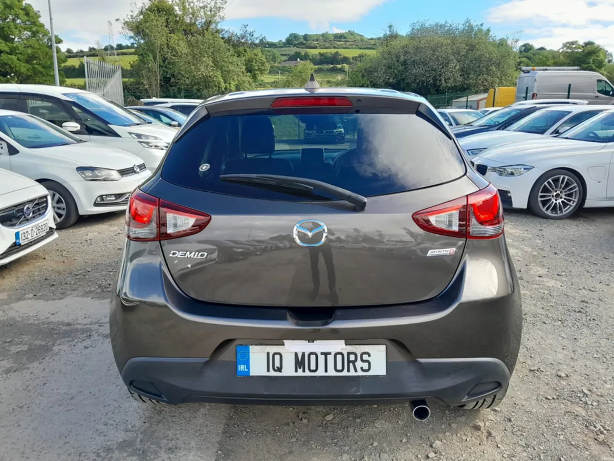 Mazda Demio 1.5 AUTOMATIC - REVERSE CAMERA - BLACK - Image 5