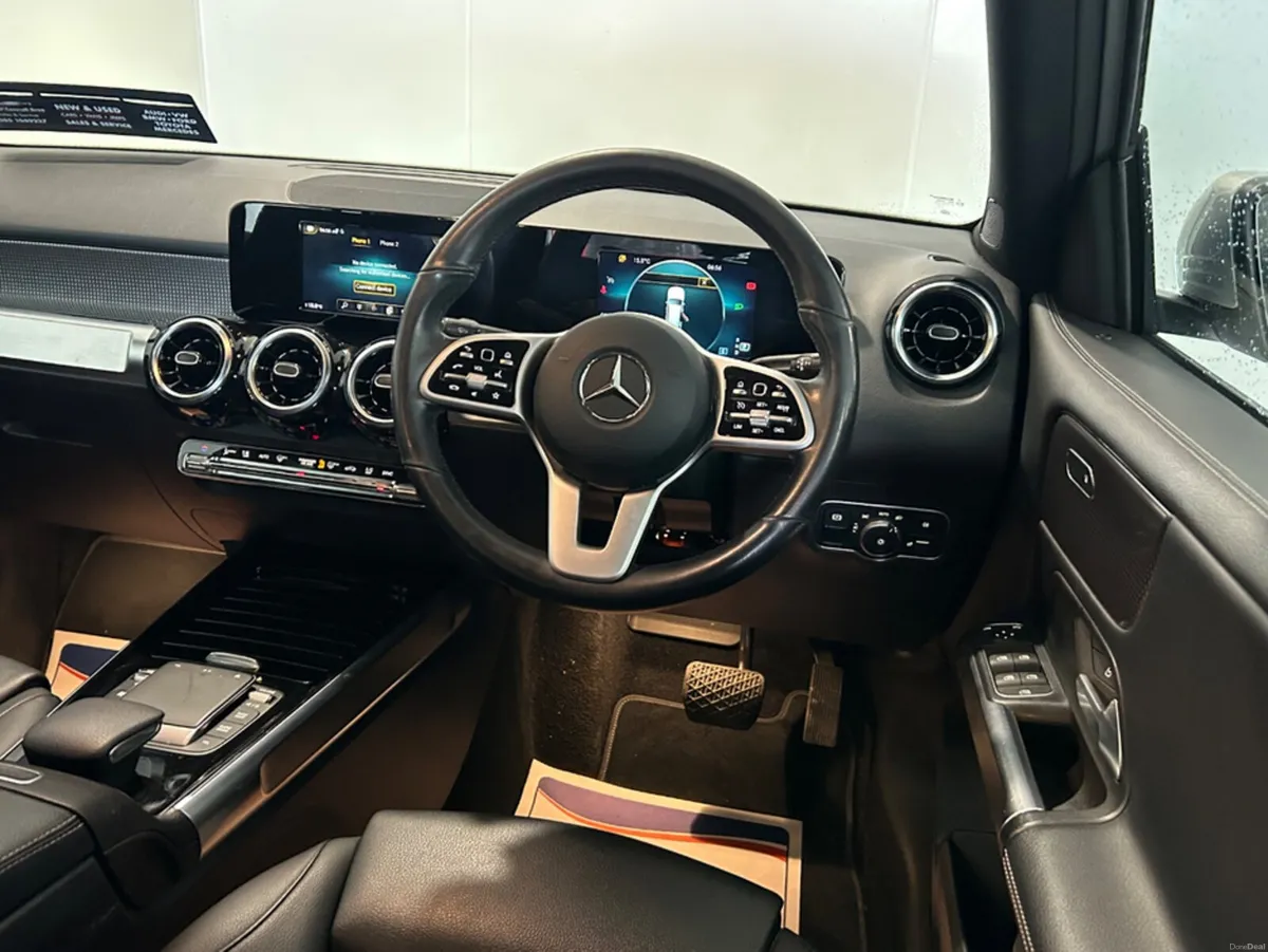 Mercedes-Benz GLB 180 D AUTO 5 5DR - Image 3