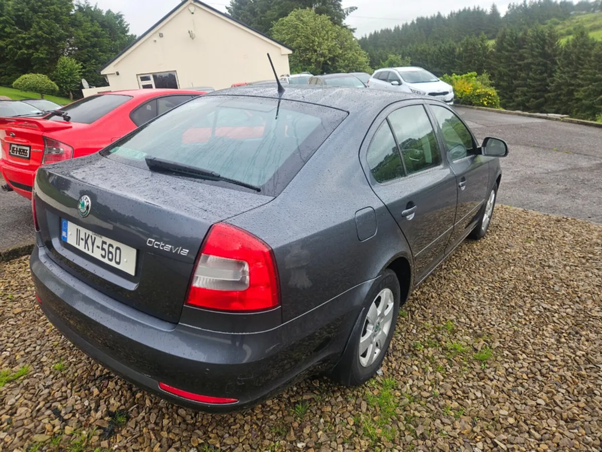 Skoda Octavia ELEGANCE 1.6 CR TDI 105HP 5 5DR - Image 6