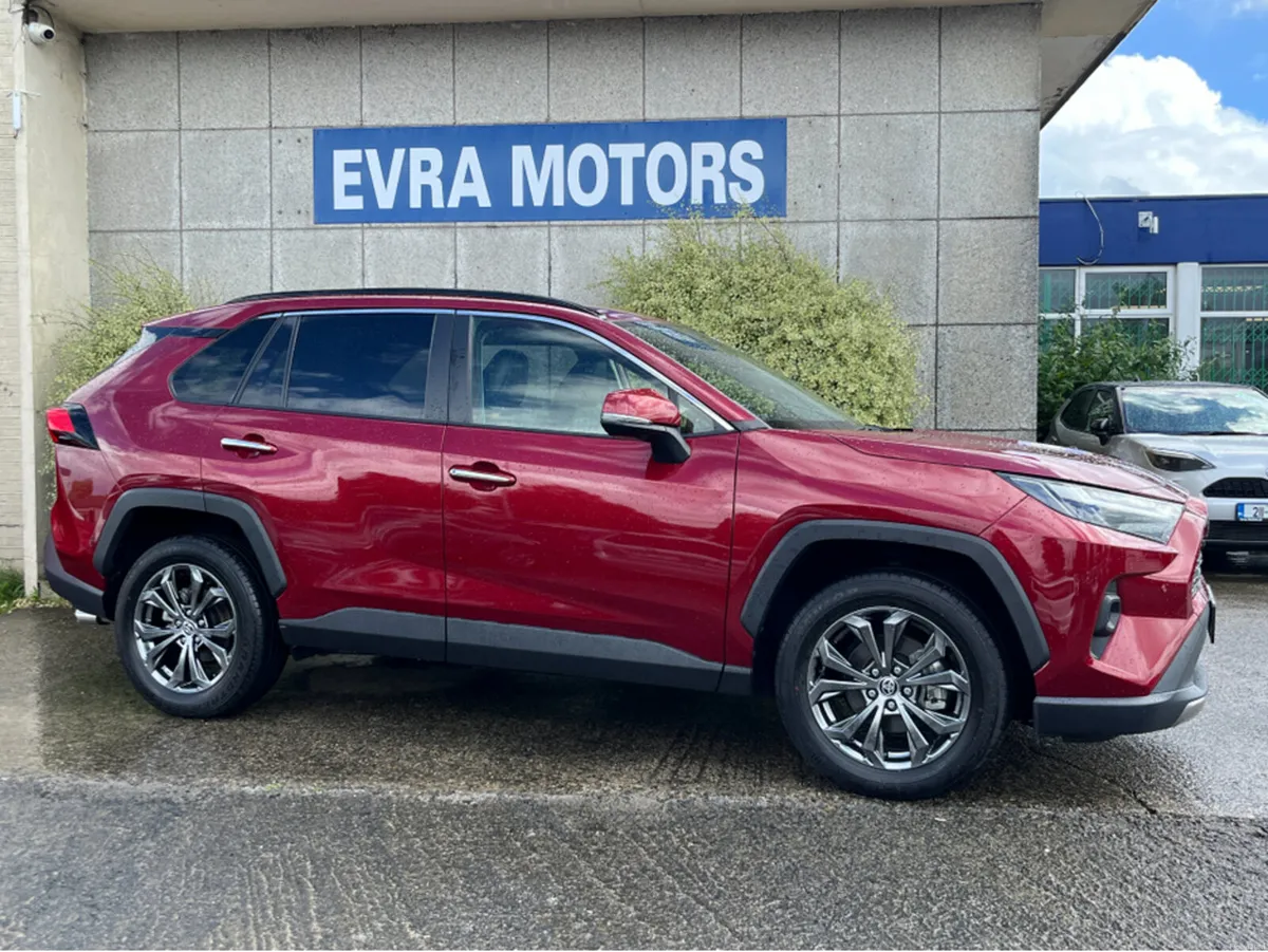 Toyota RAV4 G 4WD HYBRID AUTOMATIC 2.5 PETROL //MA - Image 3
