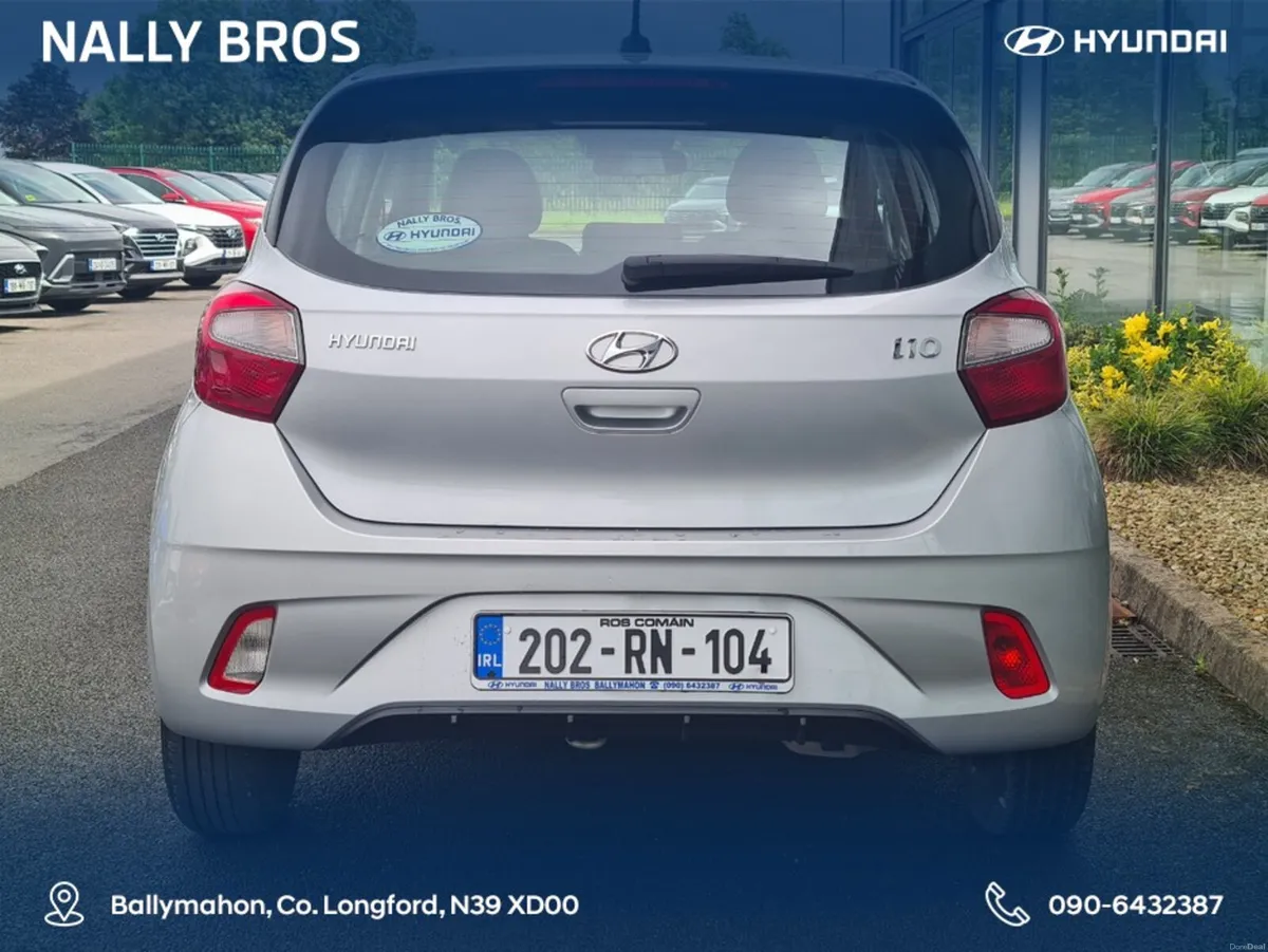 Hyundai i10 CLASSIC 5DR - Image 4