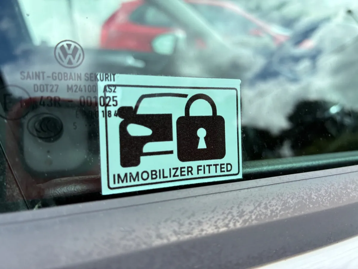 Volkswagen Golf 1.2 petrol automatic - Image 3