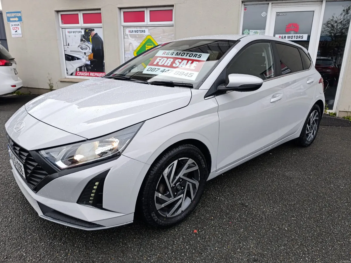 Hyundai i20 242 1.2 Petrol Delux 50 km New Nct - Image 1
