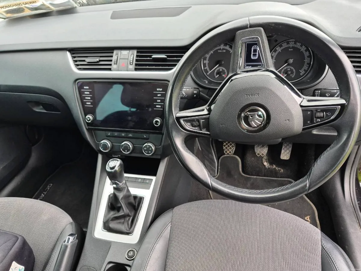 Skoda Octavia Sol - Image 5