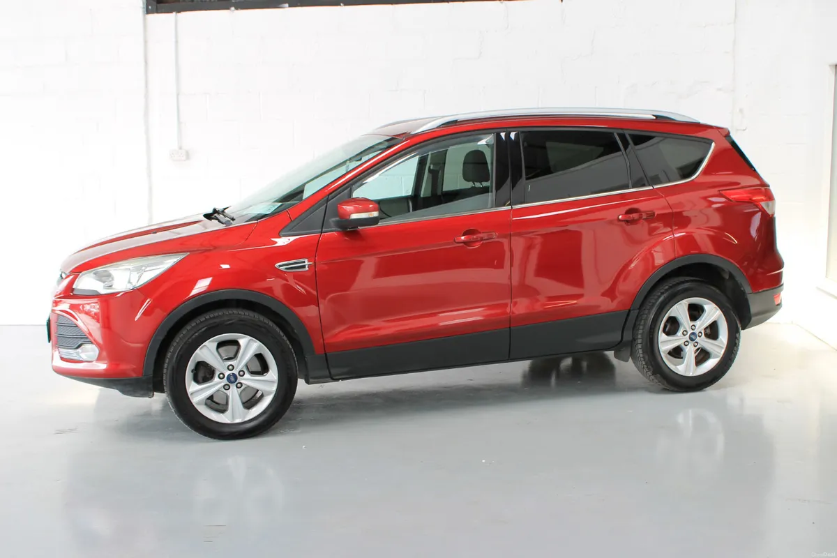 Ford Kuga 2015, Zetec 4 seater commercial - Image 4