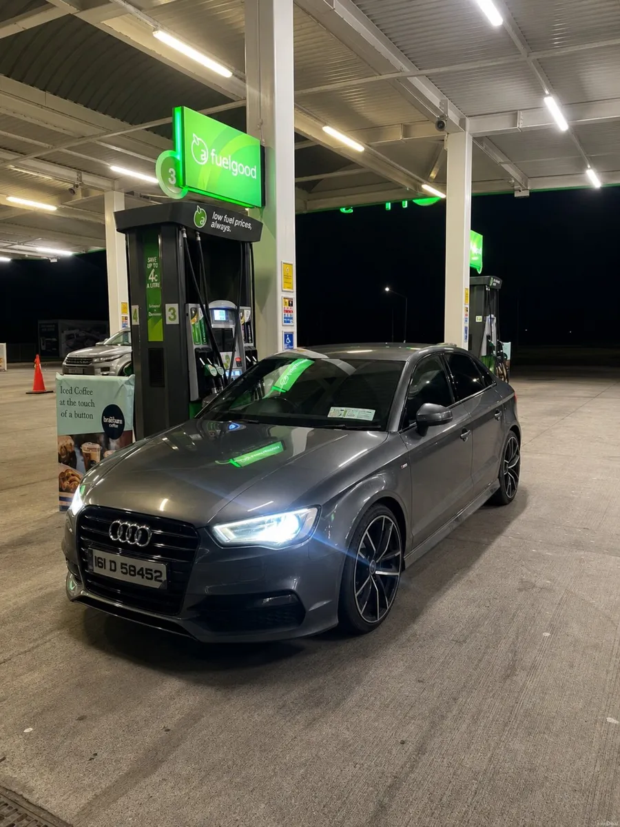 Audi A3 saloon 2.0 TDI S line - Image 3