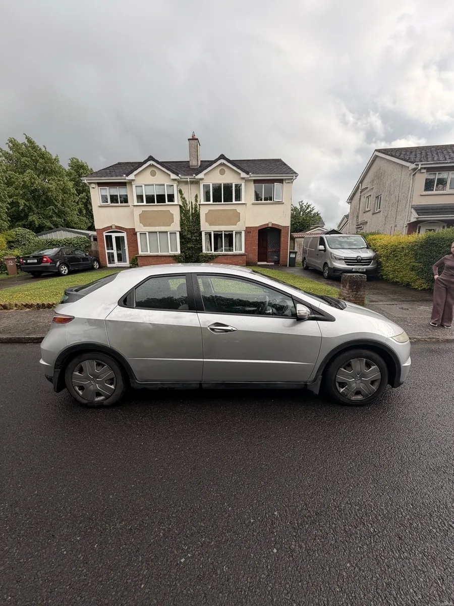 Honda Civic 1.4L SE 5 Door - Image 4