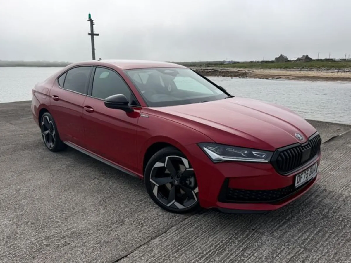 Skoda Superb SPORTLINE TDI DSG - Image 1