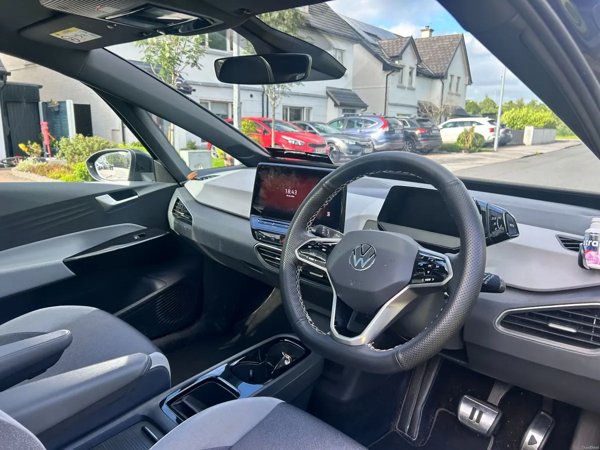 Volkswagen ID.3 2021 - Image 2