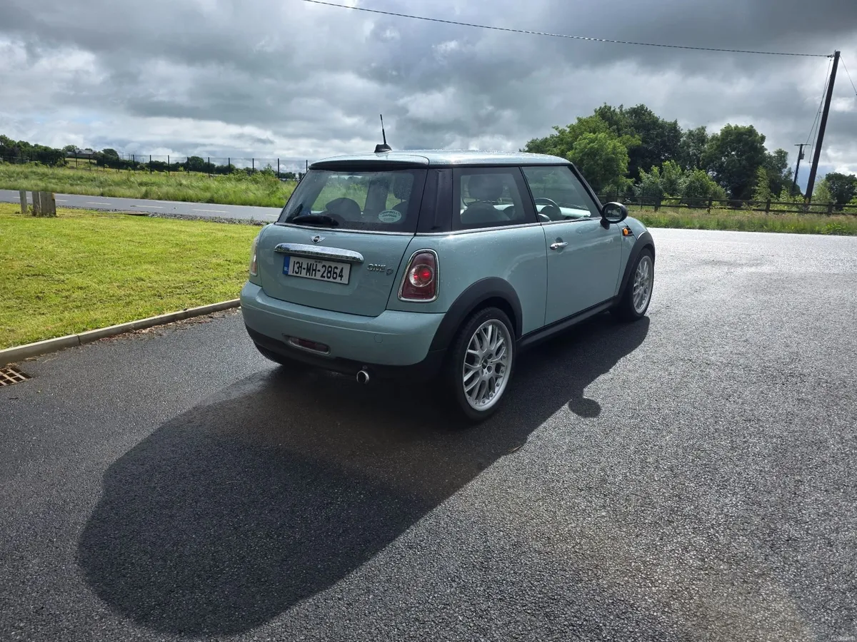 Mini One 2013 Ice Blue New Nct 12/26 - Image 3