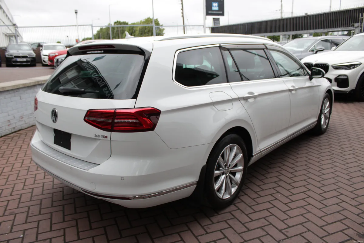 2.0TDI 150BHP HIGHLINE EDITION 5DR ESTATE AUTO // - Image 4