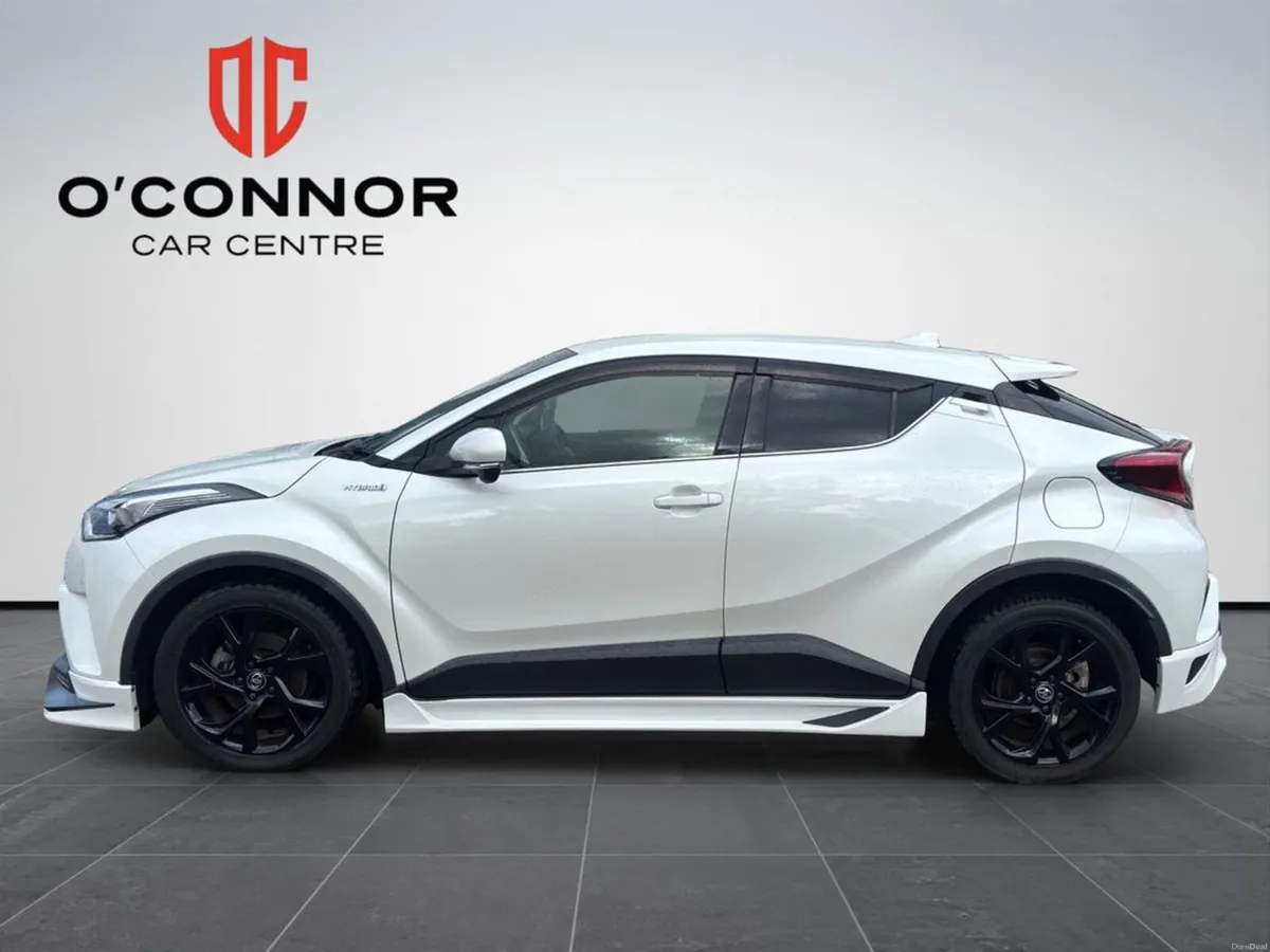 Toyota C-HR 1.8 - Image 3