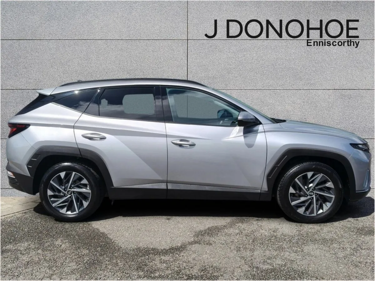 Hyundai Tucson 2WD Executive - Image 4