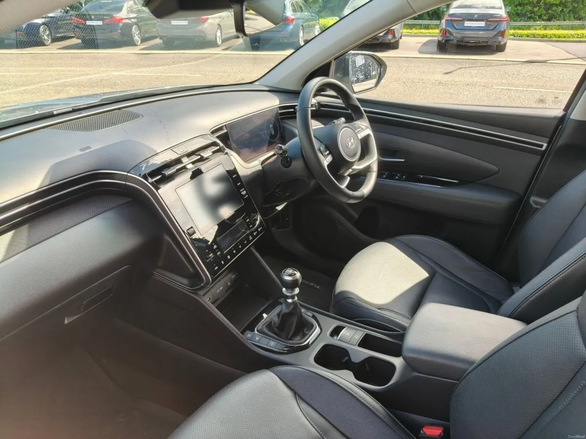 Hyundai Tucson 2WD Executive - Image 5
