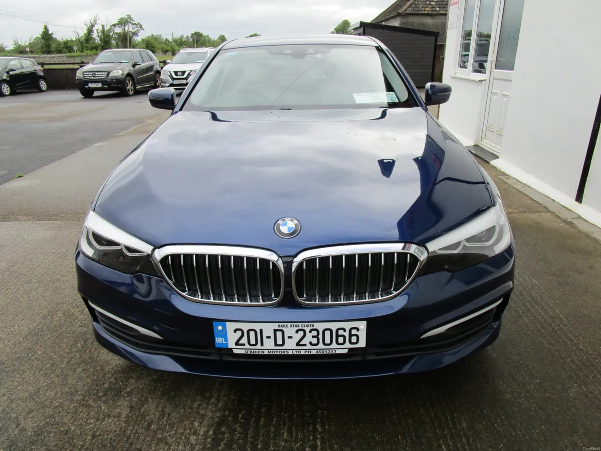 BMW 5-Series 2020 - Image 2