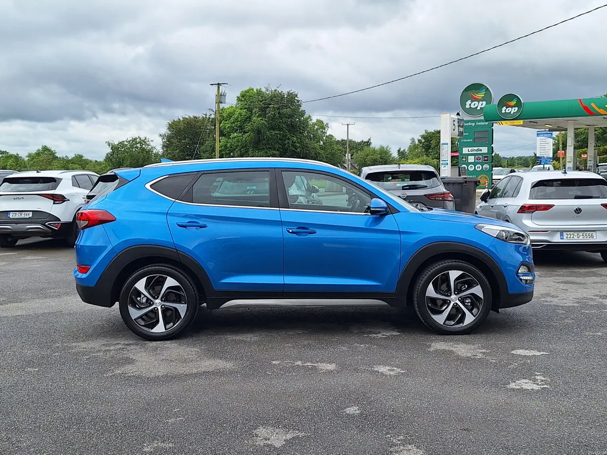 Hyundai Tucson 1.7 Executive Auto *Top Spec - Image 2