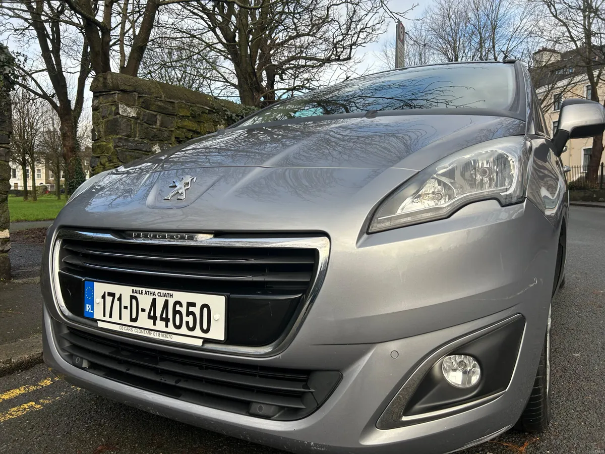 2017 PEUGEOT 5008  PANORAMIC ROOF NCT JUNE 2027 - Image 1