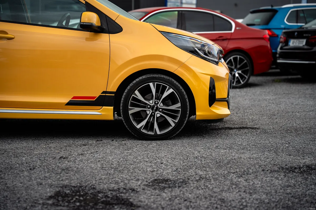 Kia Picanto 2024 GT LINE - Image 3