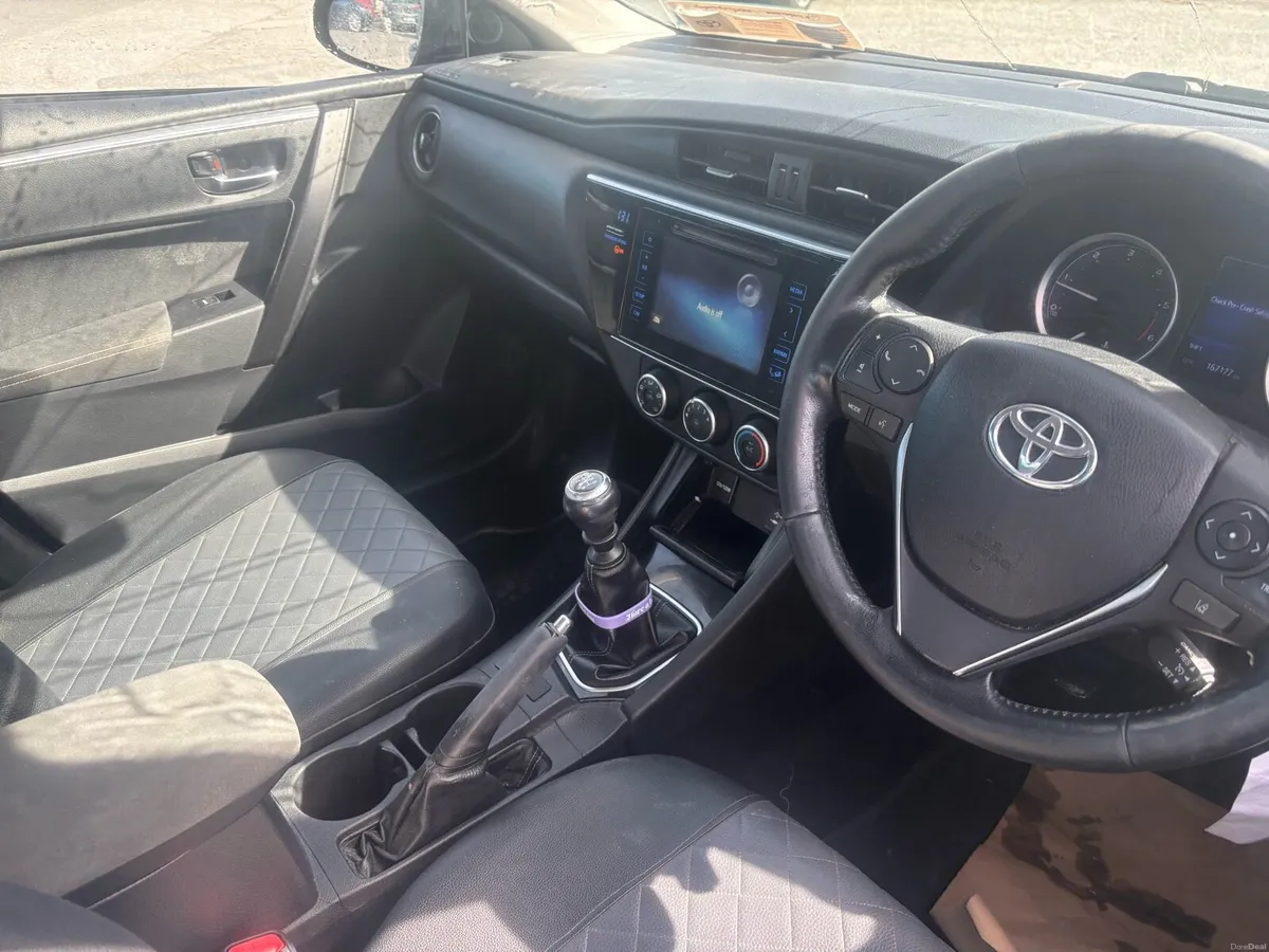 Toyota Corolla 1.4 D-4D Luna - Image 4