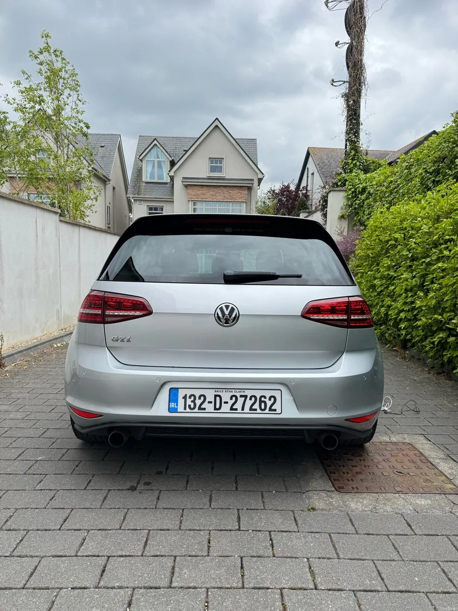 Volkswagen Golf GTI - Image 4