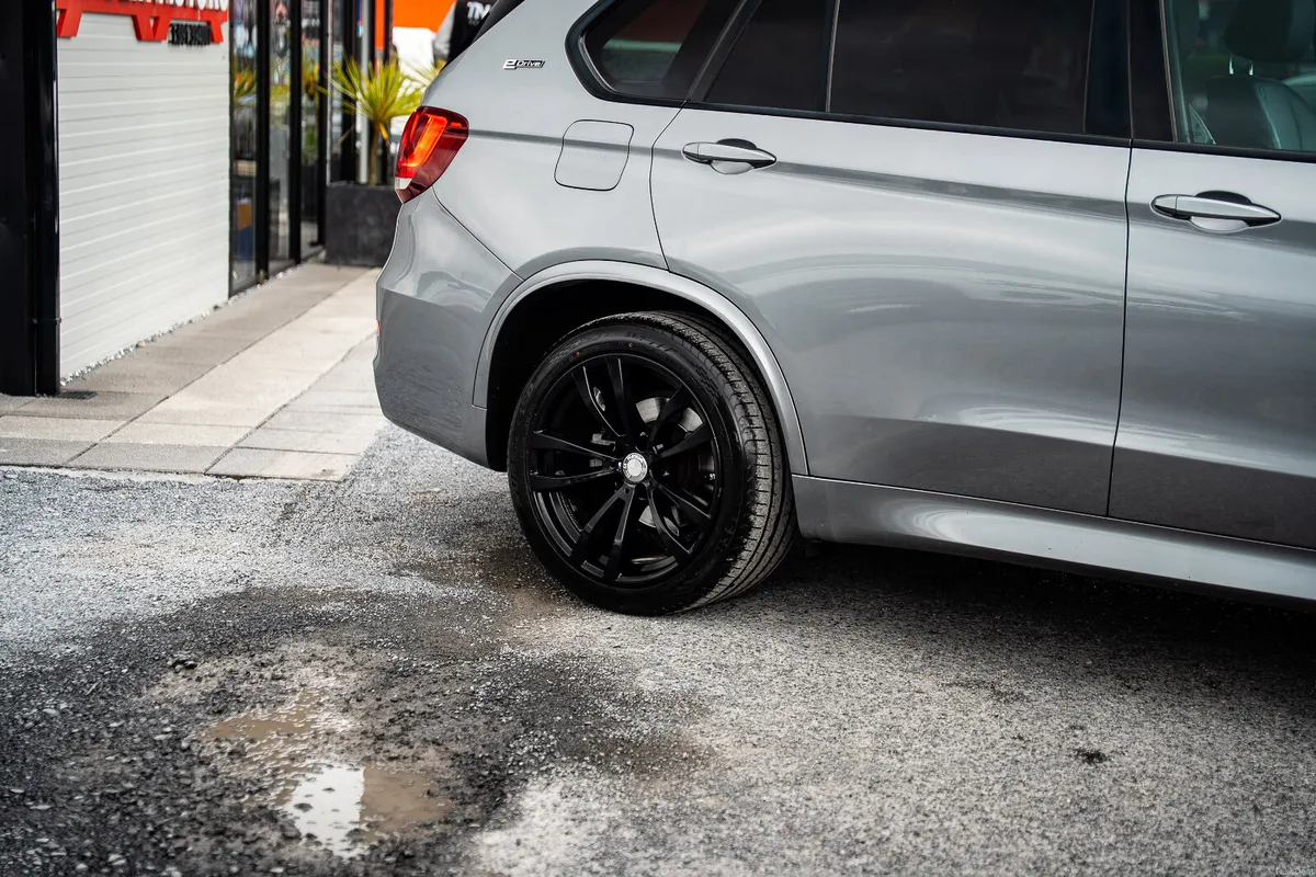 2017 BMW X5 MSPORT AUTO - Image 6