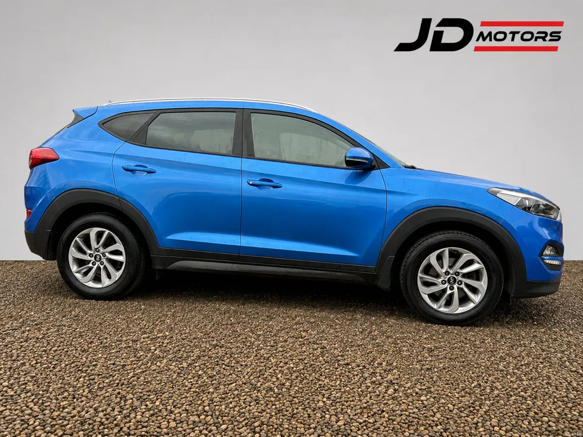 2017 HYUNDAI TUSCON EXECUTIVE - Image 2