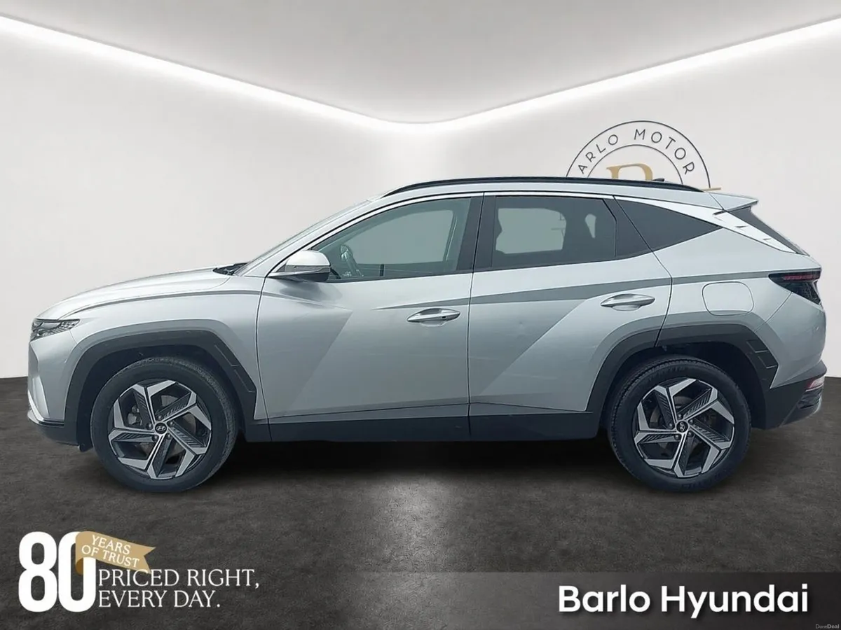Hyundai Tucson Executive Plus 1.6i PHEV Auto 4WD - Image 5