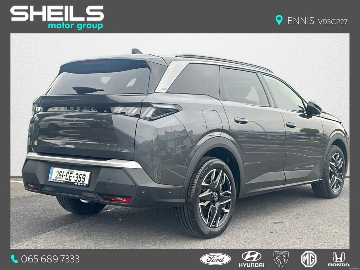 Peugeot 5008 1.2 MHEV 145bhp E-DCS6 Allure**DEMO** - Image 2
