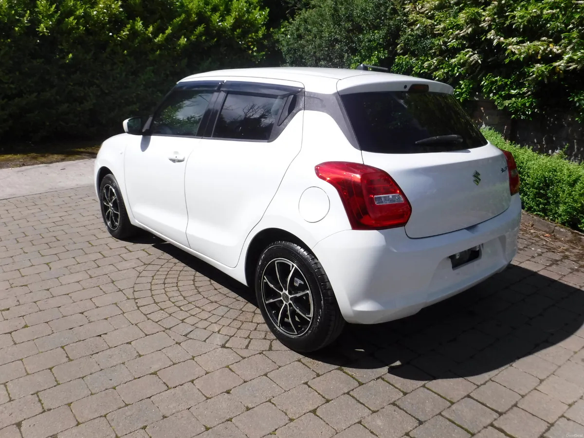 SUZUKI SWIFT 1.2 AUTO LOW MILEAGE - Image 4