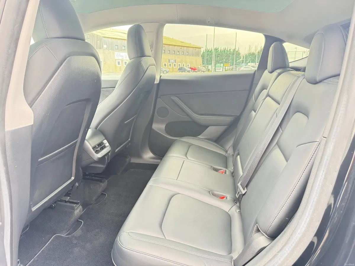 Tesla Model Y 2023 - 20" Wheel & Ceramic Coating - Image 4