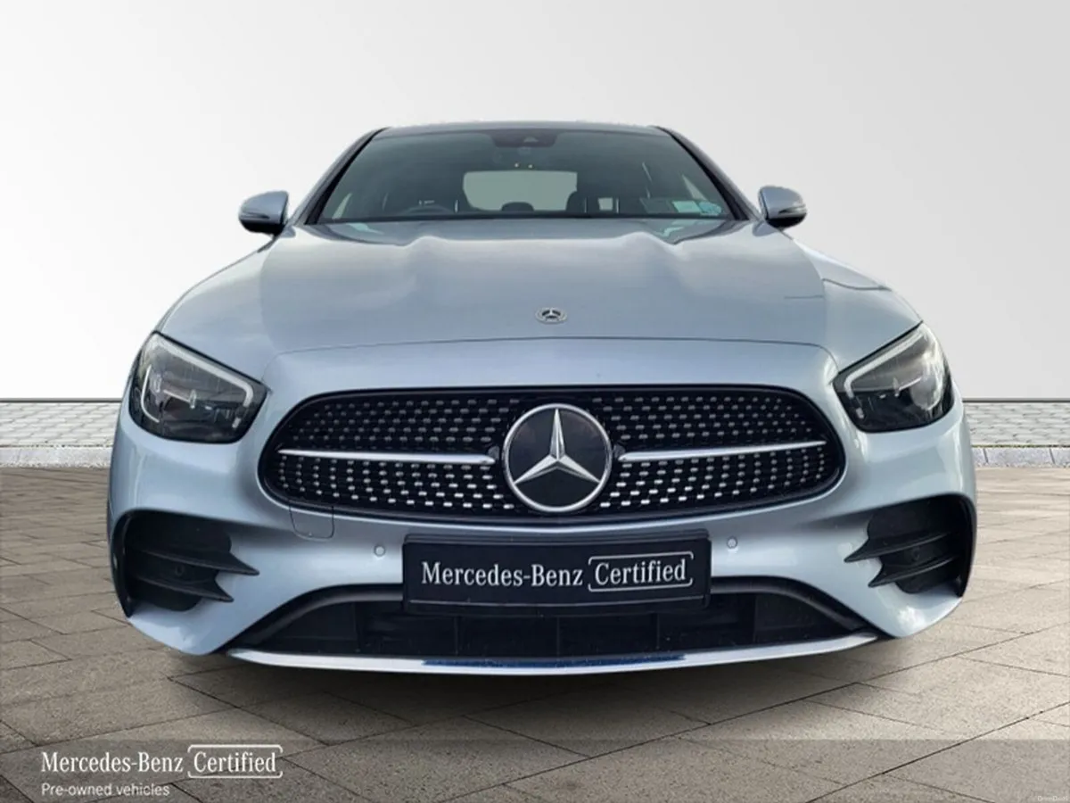 Mercedes-Benz E-Class E220d AMG LINE SALOON * LOW - Image 6