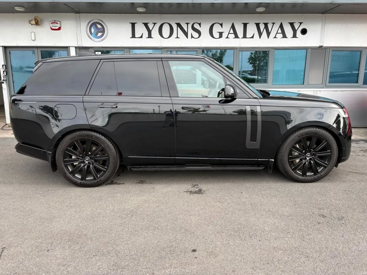 Land Rover Range Rover Plug in Hybrid / Warranty u - Image 3