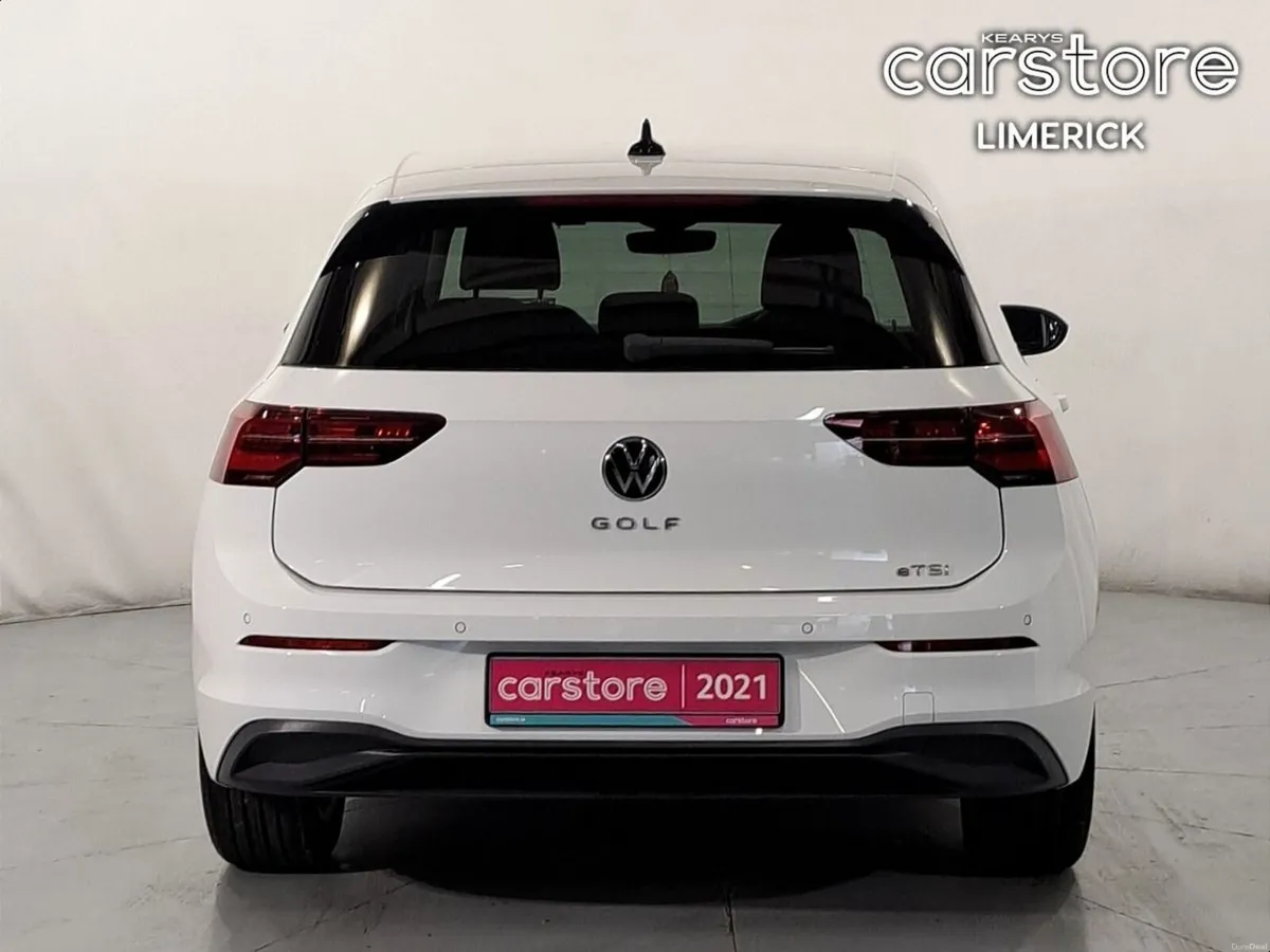 Volkswagen Golf eTSI Hybrid - Image 4