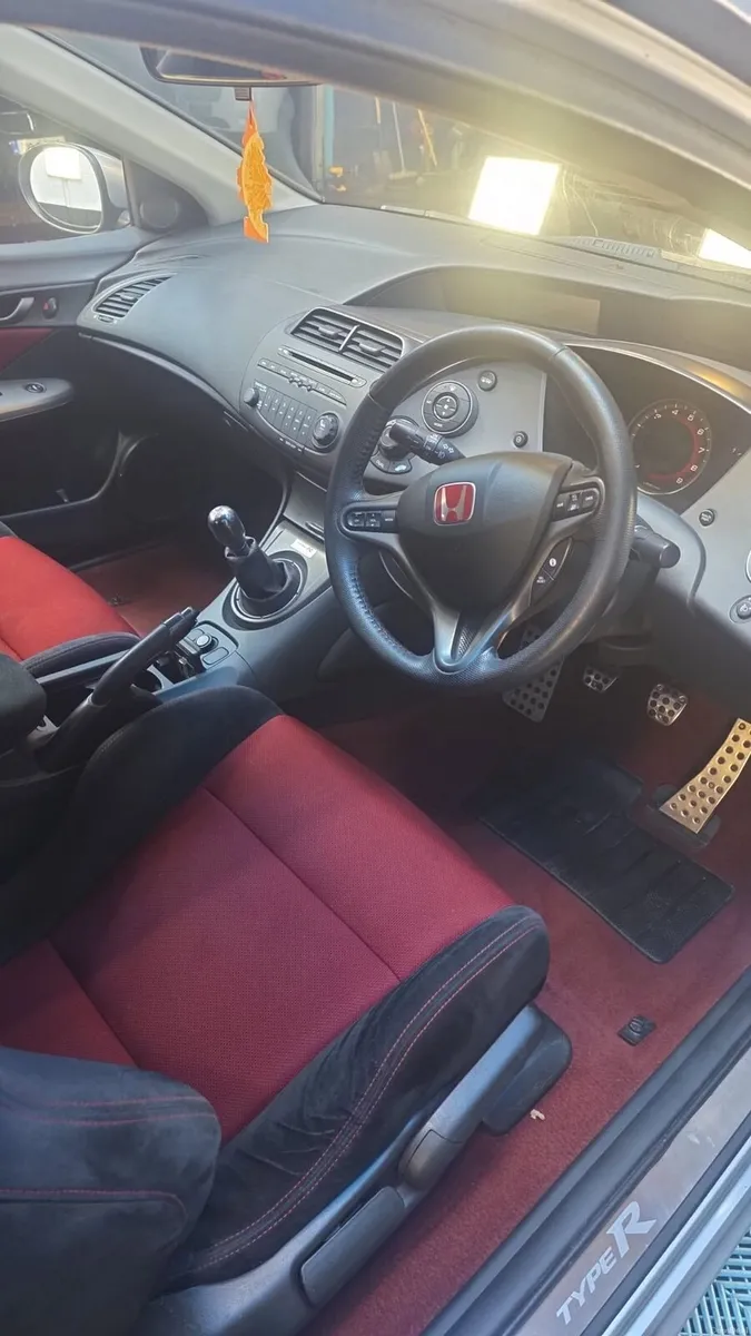 2008 FN2 Type r - Image 4