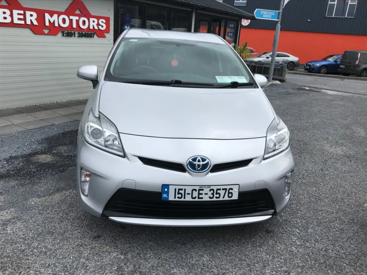 2015 Toyota Prius Hybrid - Image 4