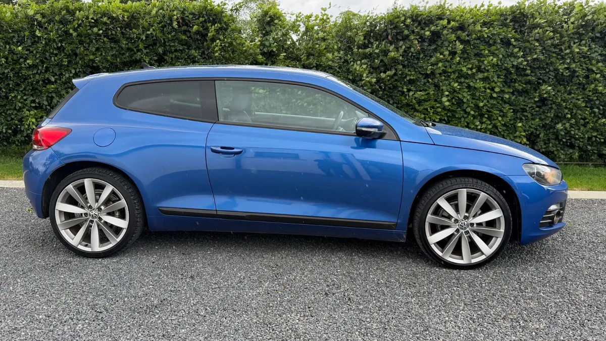 2014 Volkswagen Scirocco 2.0 Tdi LOW KMS - Image 2