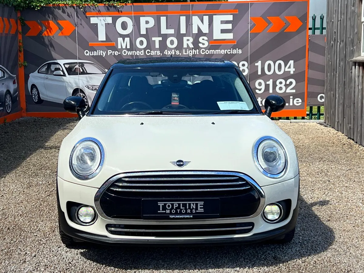 ///STUNNING CLUBMAN//AUTO//LIKE NEW// - Image 3