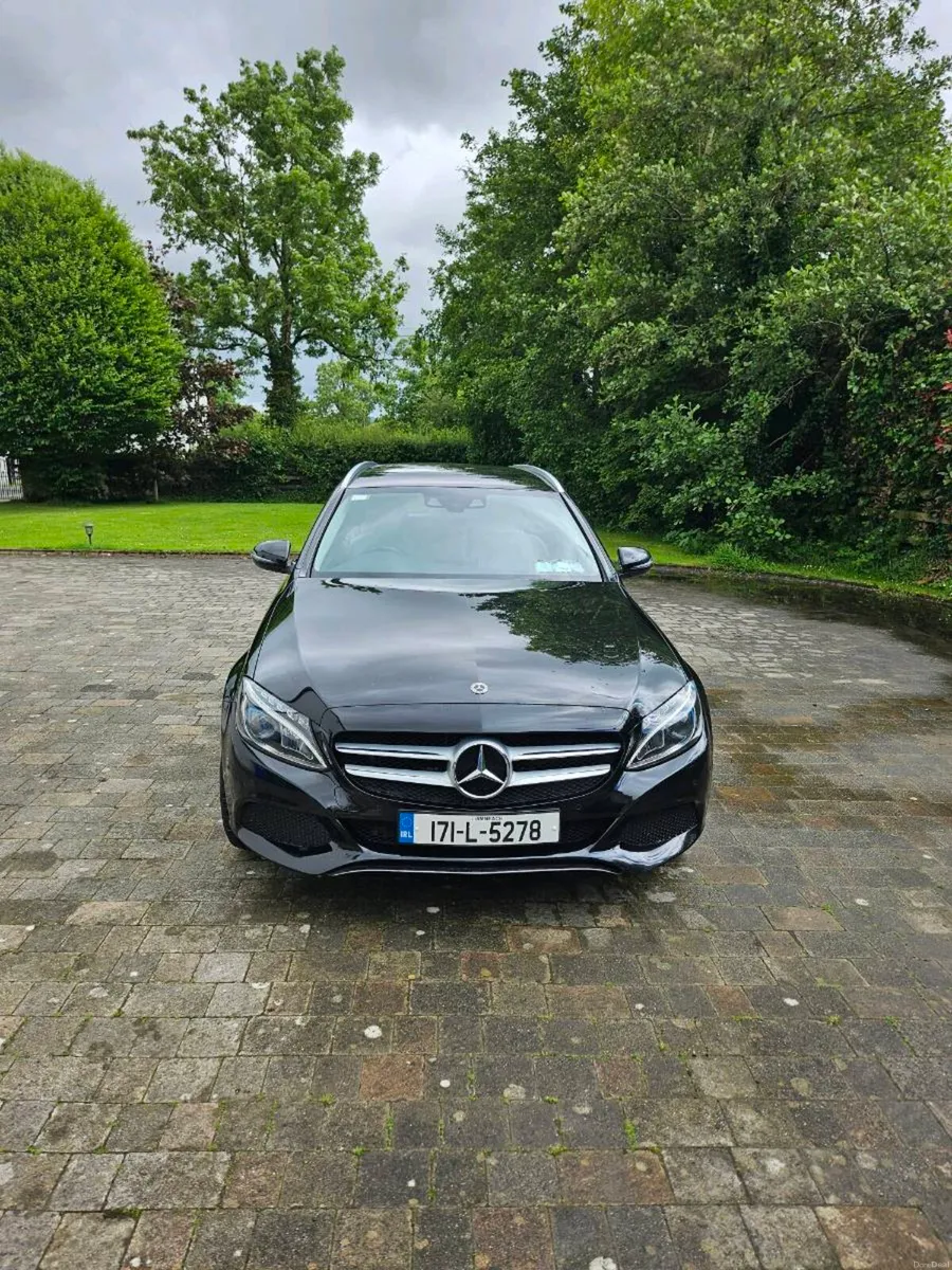 Car - Image 1