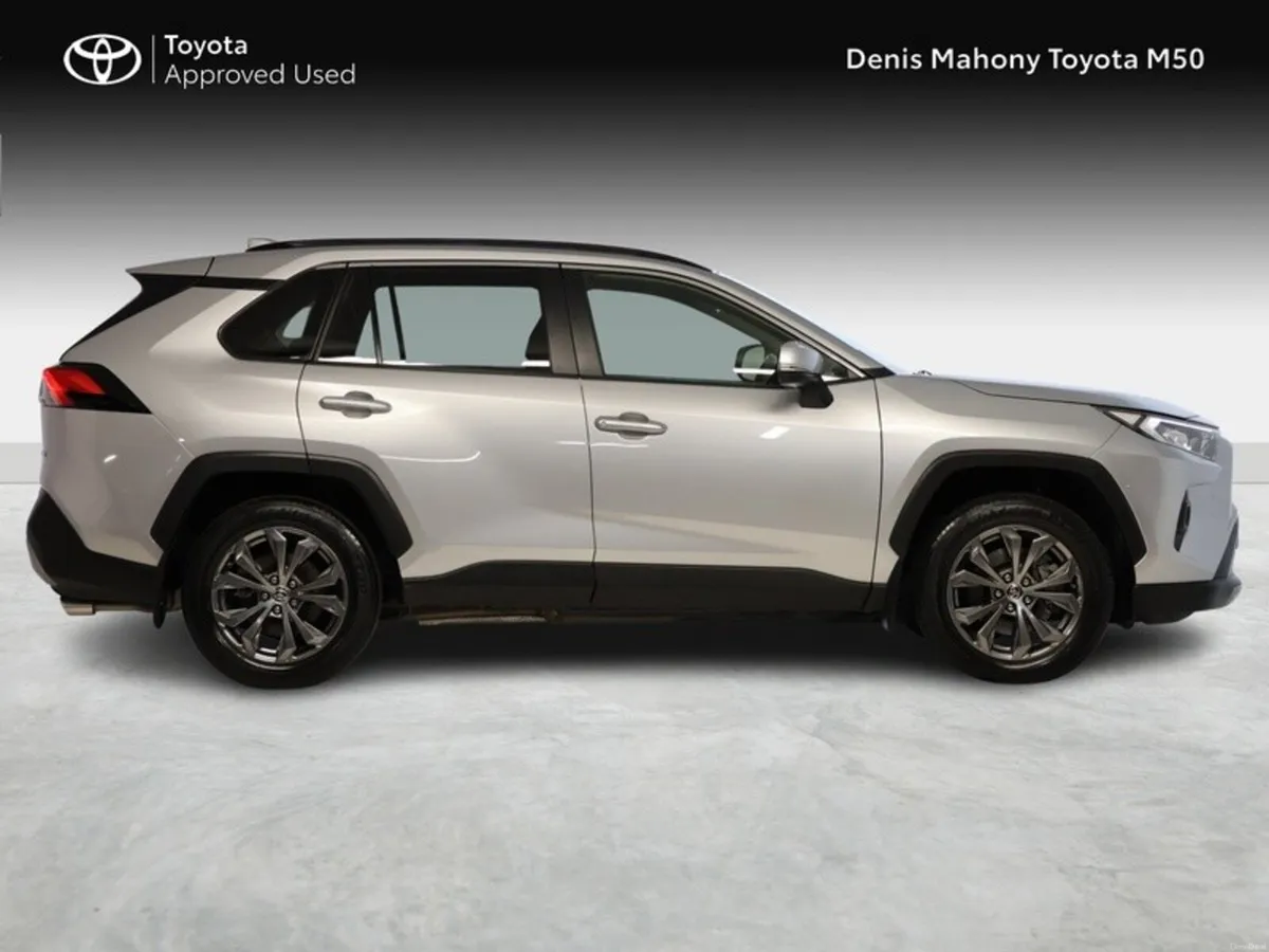 Toyota RAV4 Sol Hybrid - Image 3