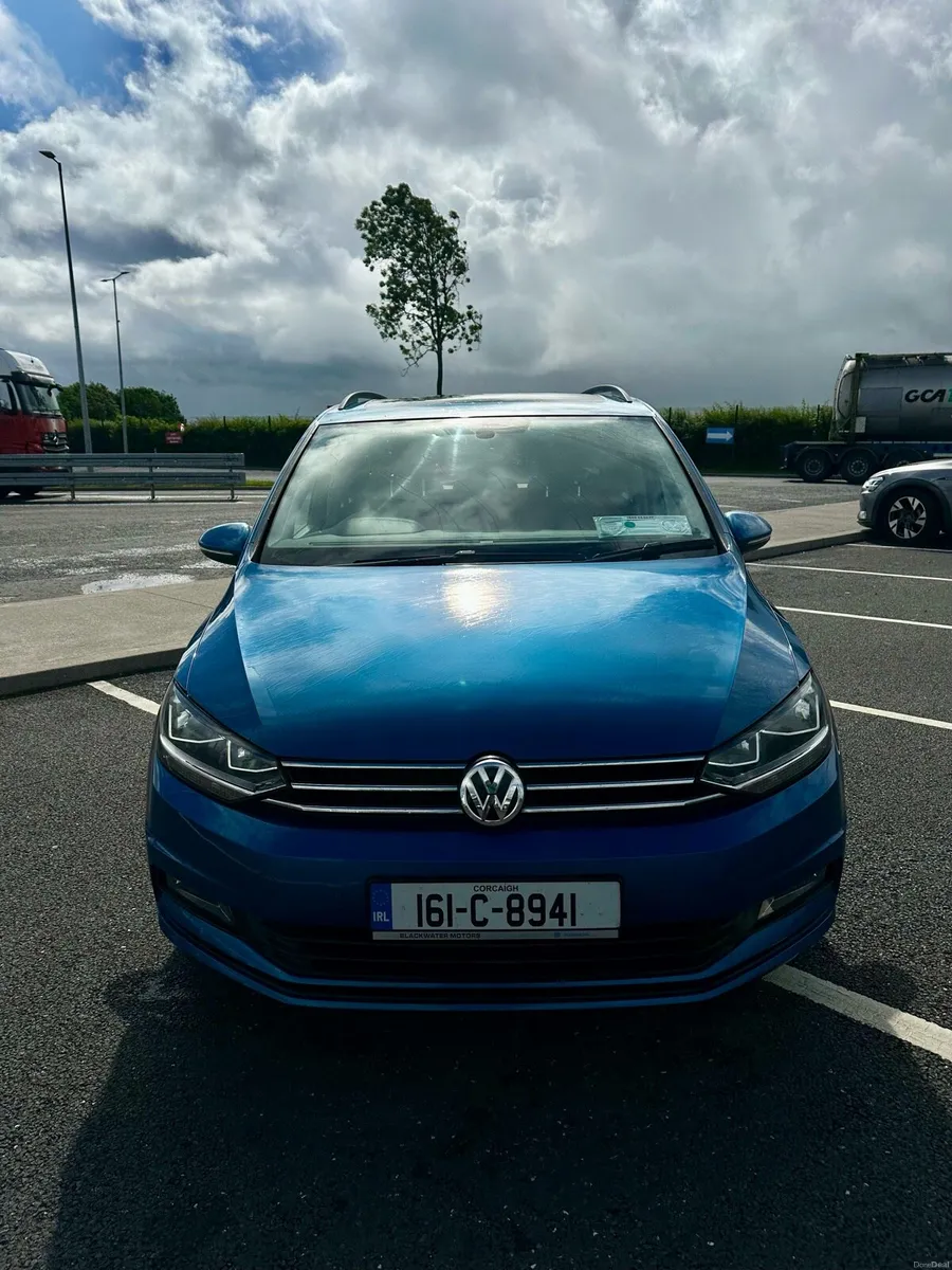 2016 VW Touran 1.6 Diesel Excellent Condition - Image 2