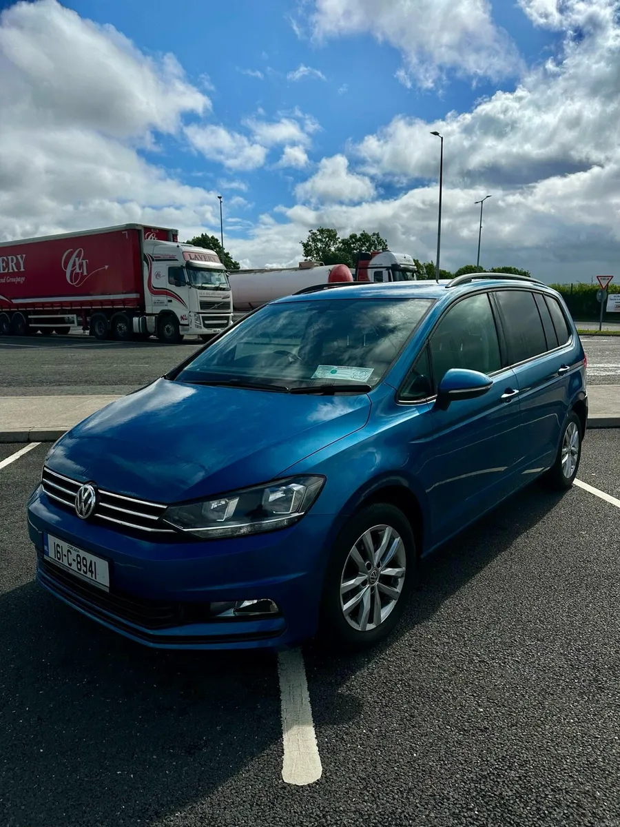 2016 VW Touran 1.6 Diesel Excellent Condition - Image 3