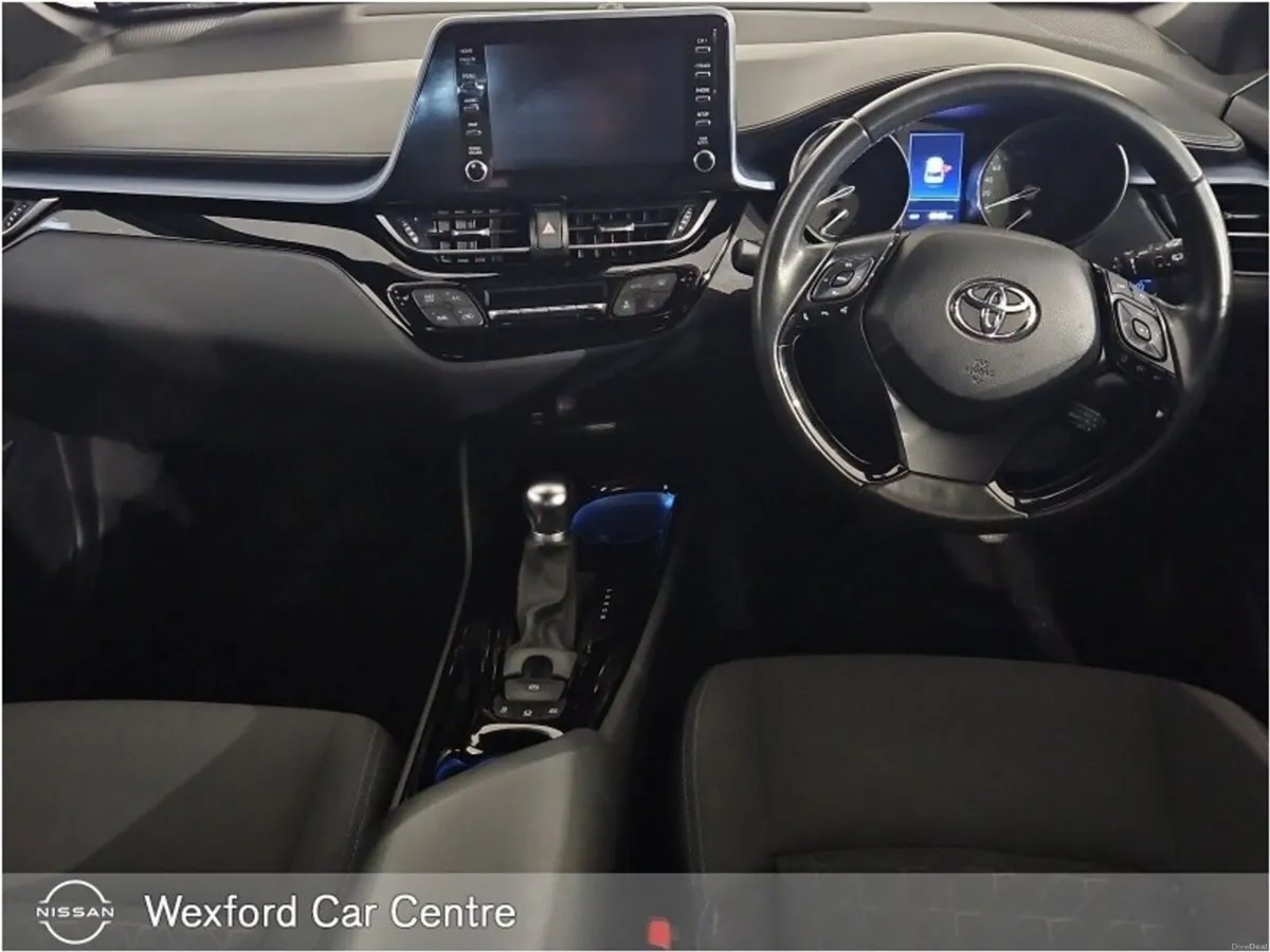 Toyota C-HR 1.8 HYBRID SPORT - Image 4