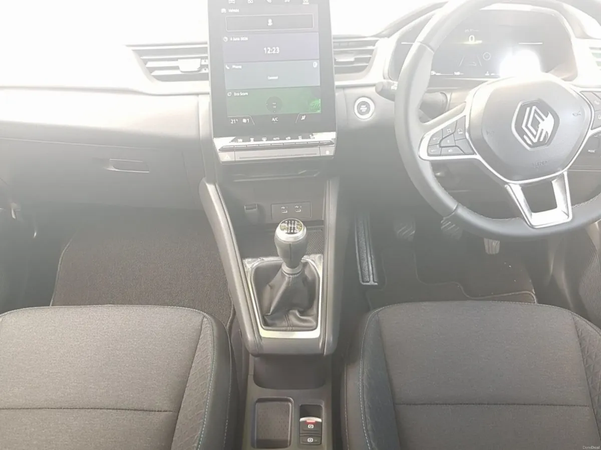 Renault Captur TCe 90 Evolution - Image 4