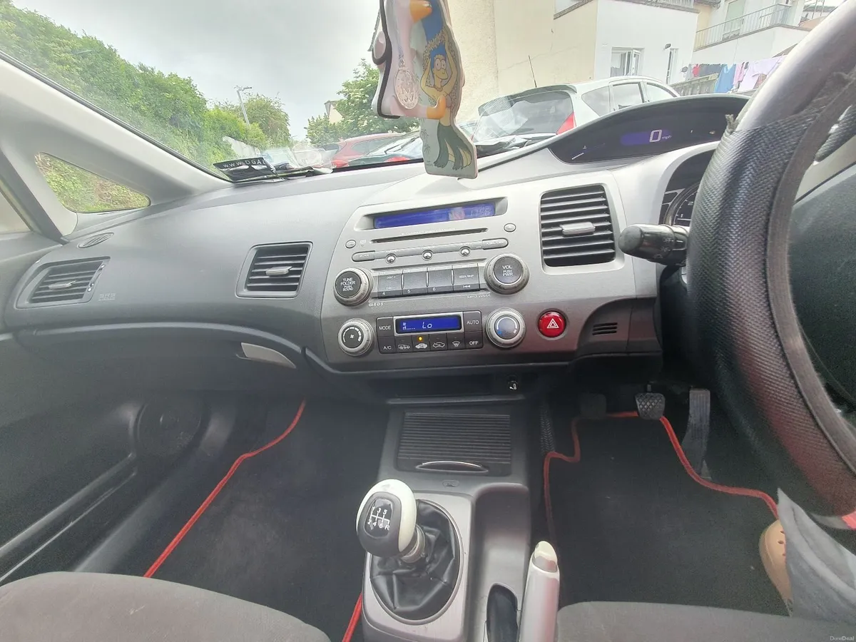 Honda Civic 2010 - Image 3
